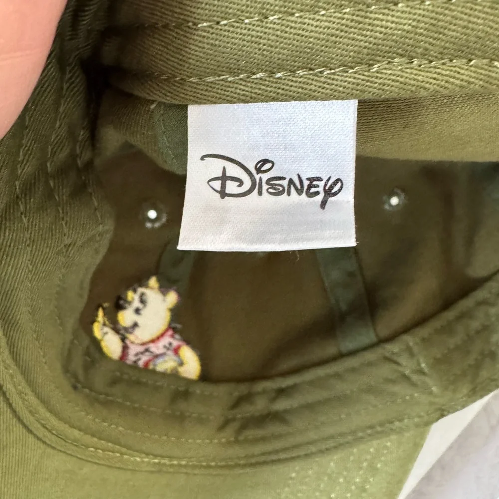 Disney hat - Picture 2 of 3